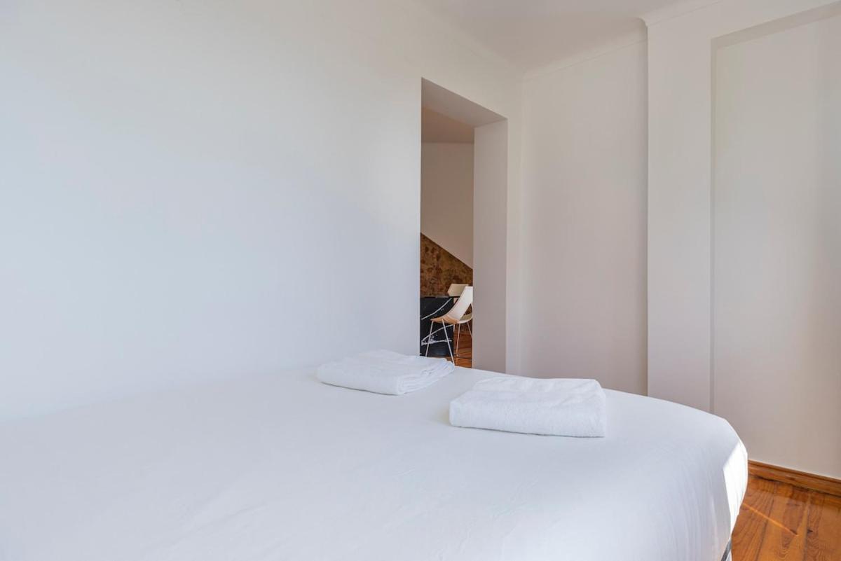 Amoreiras Loft Apartment *