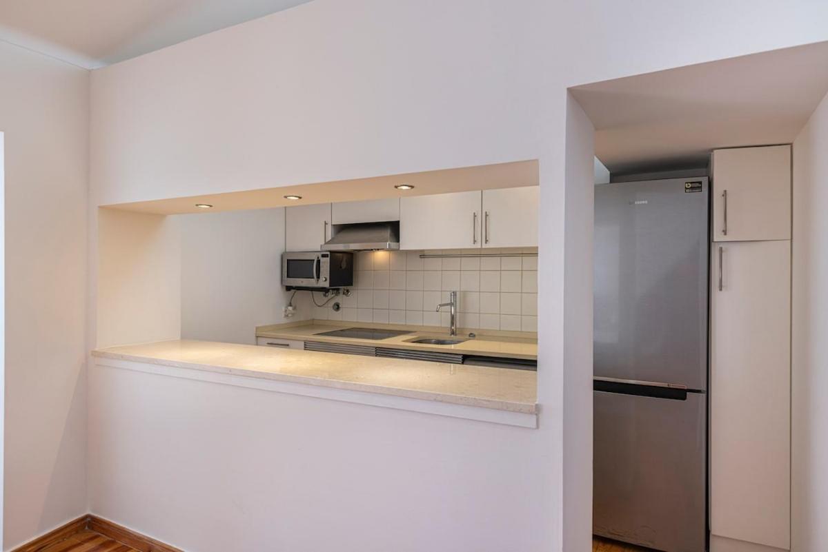 Amoreiras Loft Apartment