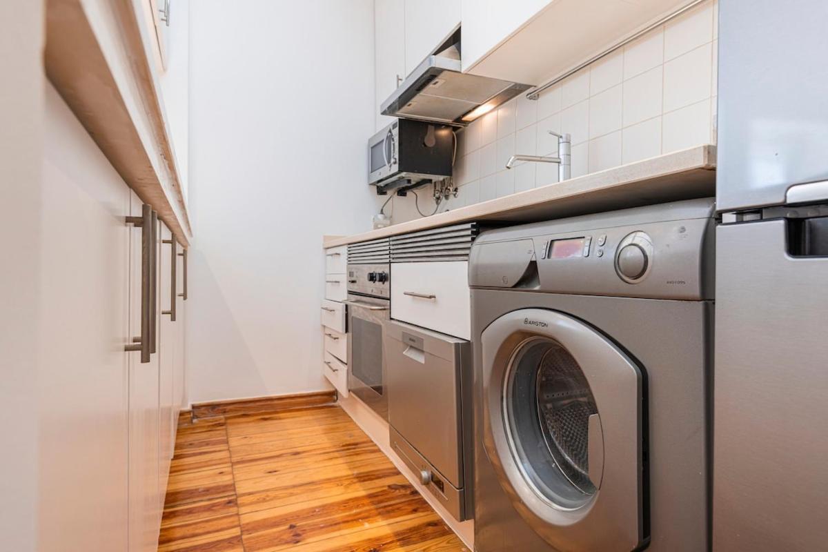 Amoreiras Loft Apartment *