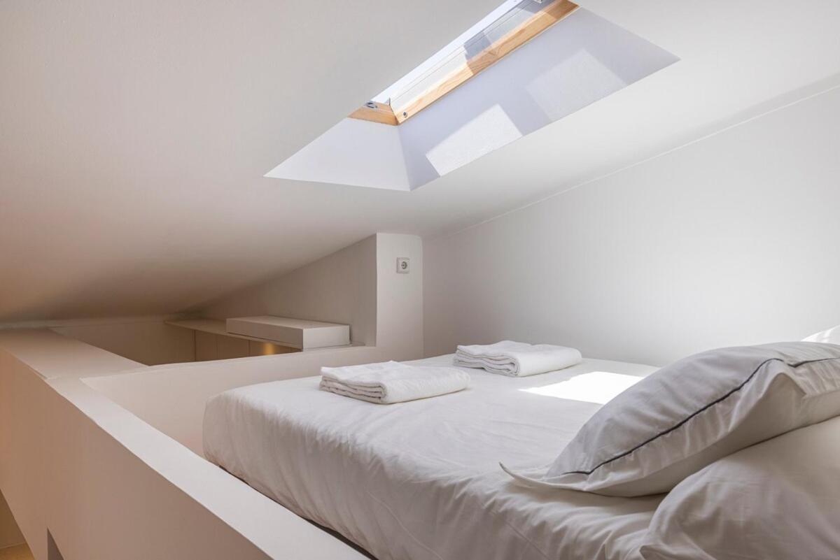 Amoreiras Loft Apartment